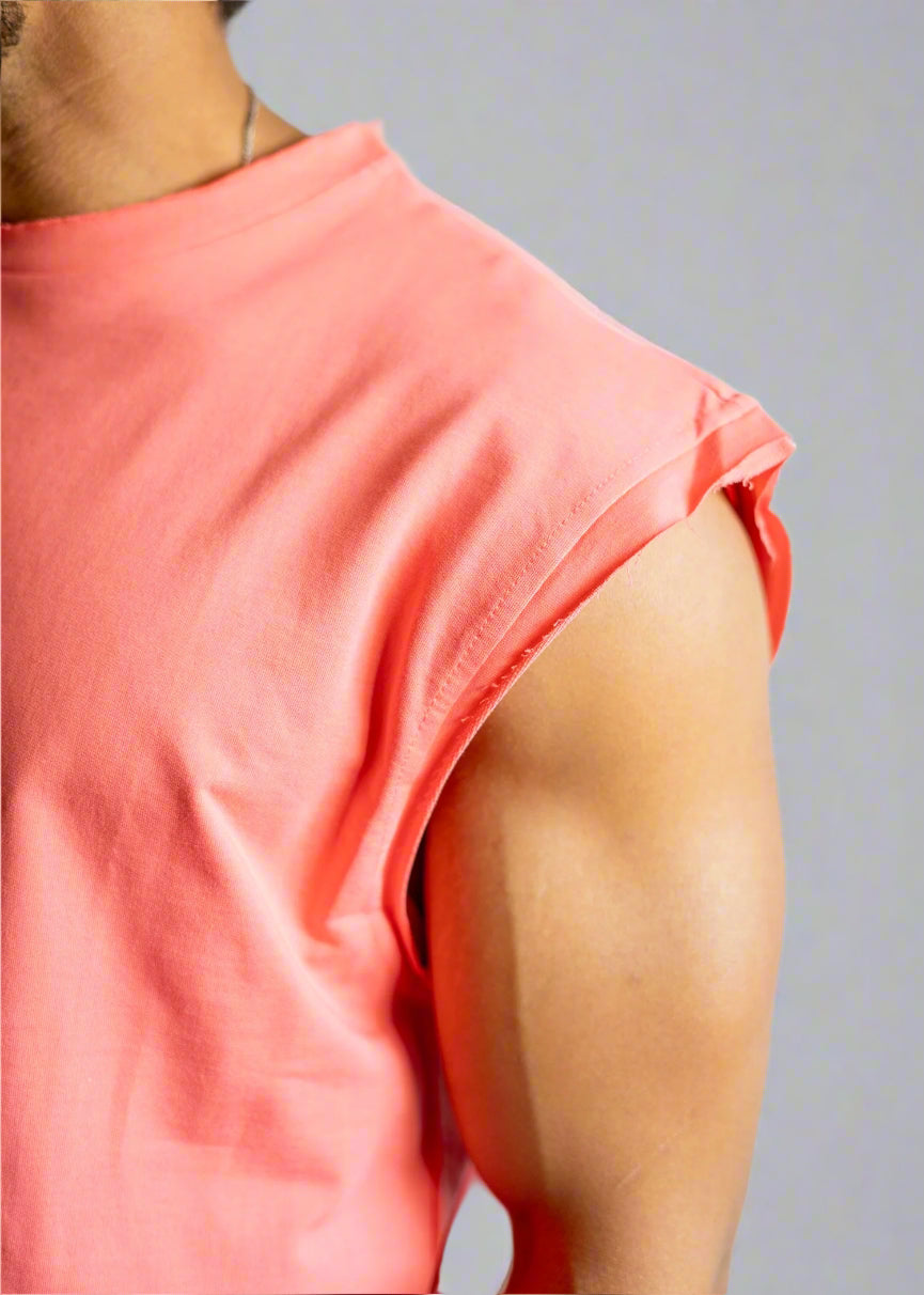CUTOFF TEE